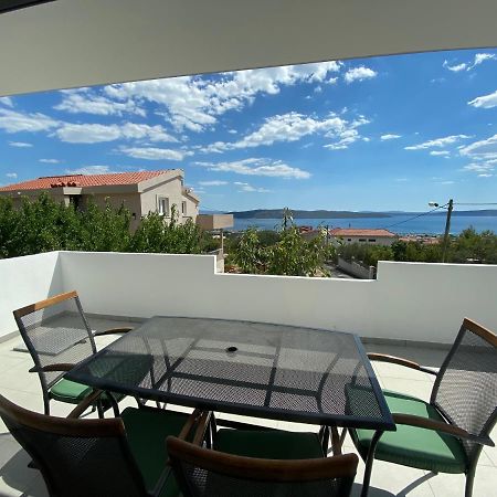 דירות Kaštela Apartman Mila מראה חיצוני תמונה
