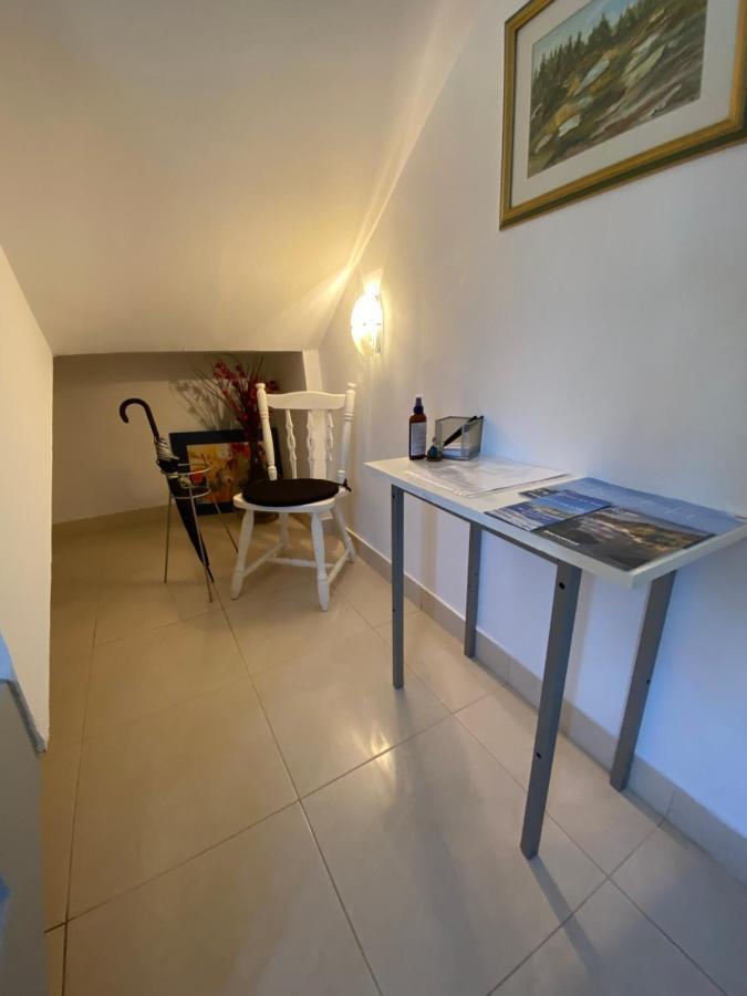 דירות Kaštela Apartman Mila מראה חיצוני תמונה