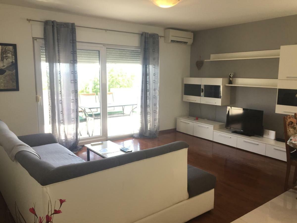 דירות Kaštela Apartman Mila מראה חיצוני תמונה