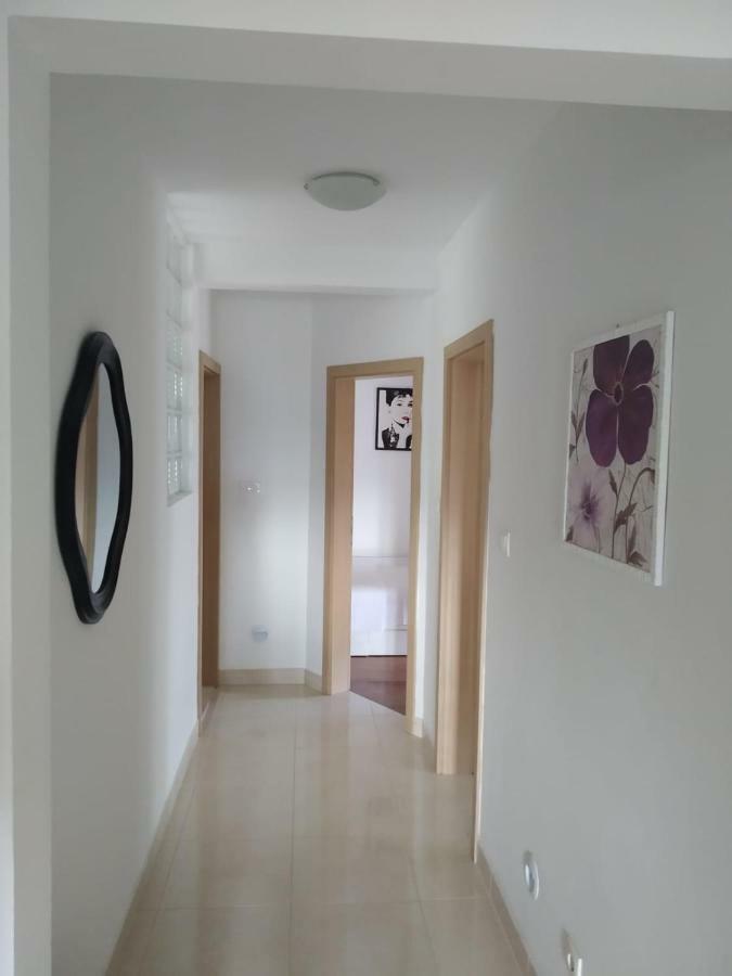דירות Kaštela Apartman Mila מראה חיצוני תמונה